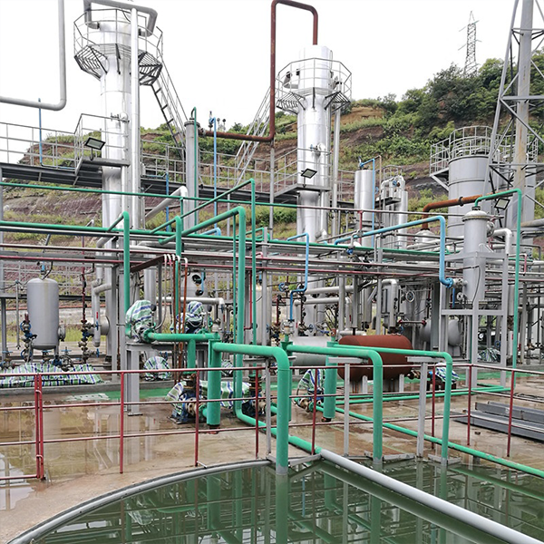 Waste engine oil refining base oil with 100 tons